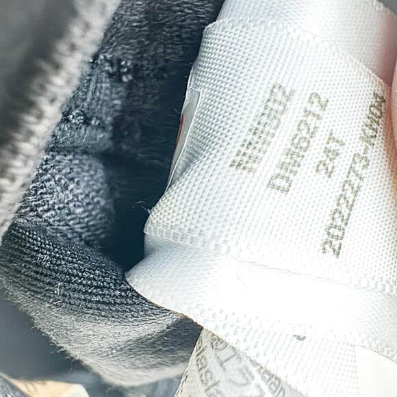 Madewell Curvy '90s Straight Black Denim Jeans Zip Fly Size 24 Tall - Picture 8 of 9